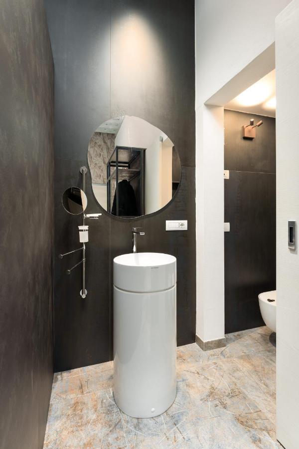 F1Rst Suite Apartment & Spa Firenze Esterno foto