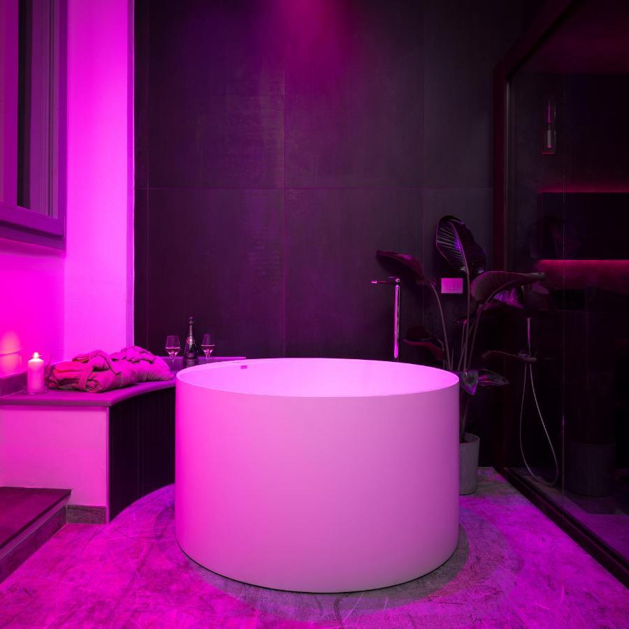 F1Rst Suite Apartment & Spa Firenze Esterno foto