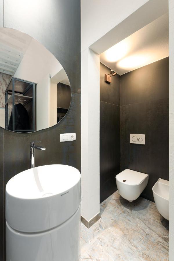 F1Rst Suite Apartment & Spa Firenze Esterno foto