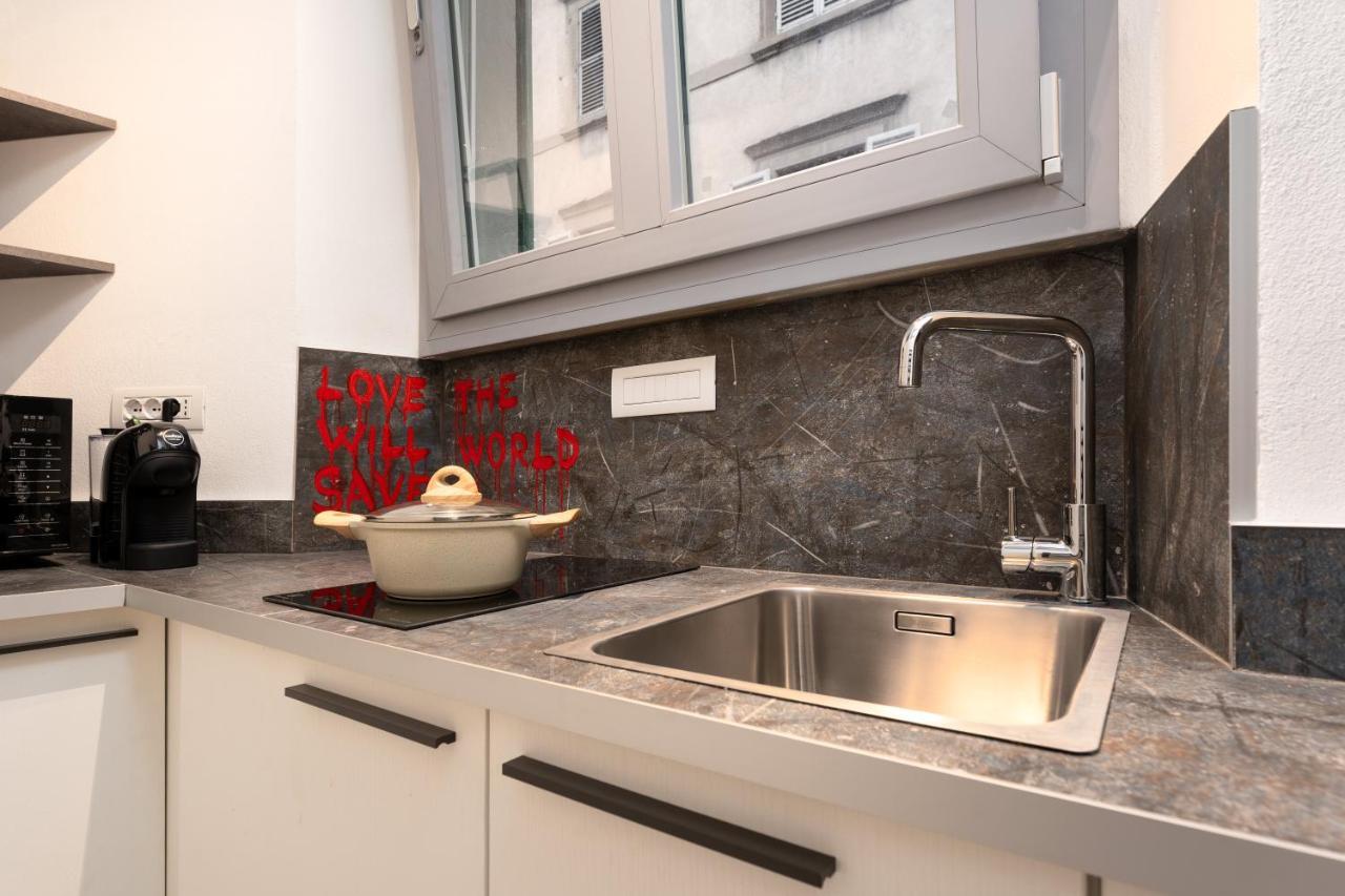 F1Rst Suite Apartment & Spa Firenze Esterno foto